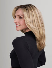 Model is wearing JILLIAN in 12FS8 SHADED PRALINE | Light Gold Brown, Light Natural Gold Blonde & Pale Natural Gold-Blonde Blend, Shaded with Medium Brown