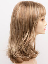 DARK-BLONDE | 2 toned blend of Dark Honey Blonde with Lighter Blonde highlights