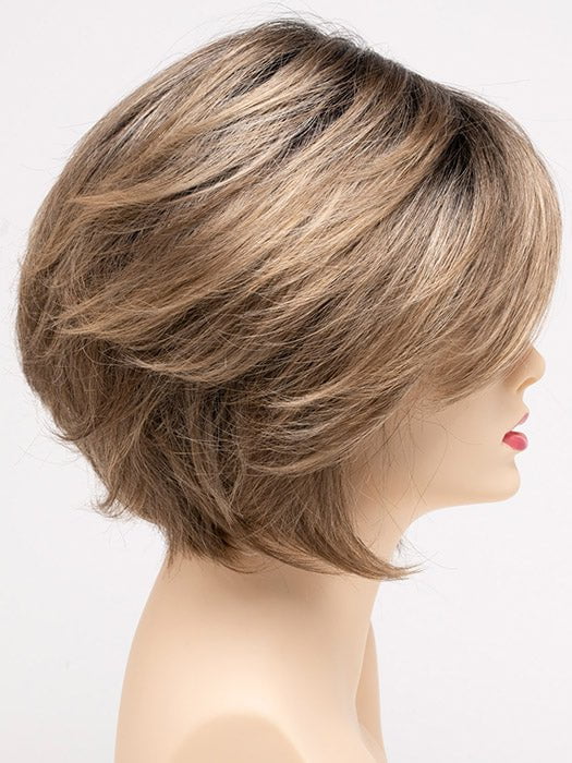 HONEY BREEZE | A blend of Cool, Honey Blonde and Multi-Dimensional Medium Brown with Darker Brown Roots