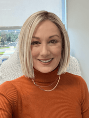 Lia II | Synthetic Lace Front Wig (Mono Part)