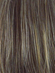 R11S GLAZED MOCHA | Medium brown with golden blonde highlights on top