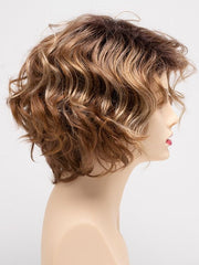 CREAMED-COFFEE | Medium Brown roots and base with Cinnamon and Golden Blonde highlights