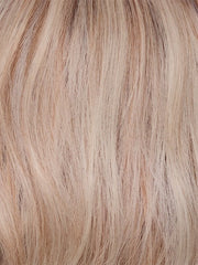 SEA SALT BLOND R | A perfect mixture of cool, icy-blond and warm-dark blond. The rich brown root tone enhances the modern appearance.