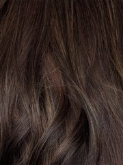 SPICED MOCHA R | A dark-brown base with perfectly placed warm-medium brown and medium reddish-brown highlights. The root tone adds a natural shadowed effect.