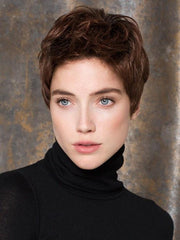 Risk Comfort | Short Synthetic Lace Front Wig