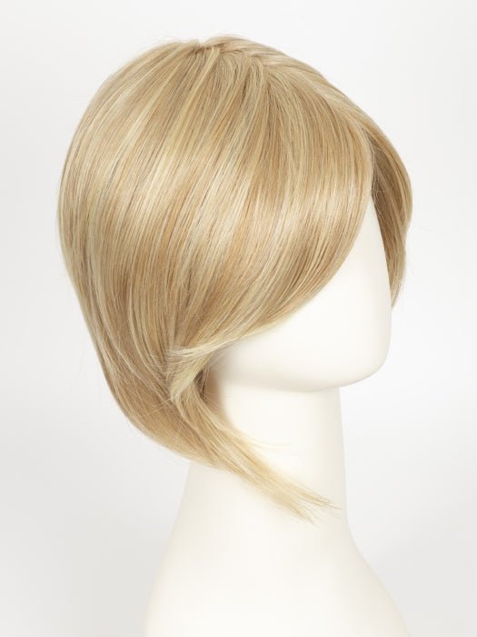 24B22 CREME BRULEE | Light Gold Blonde & Light Ash Blonde Blend