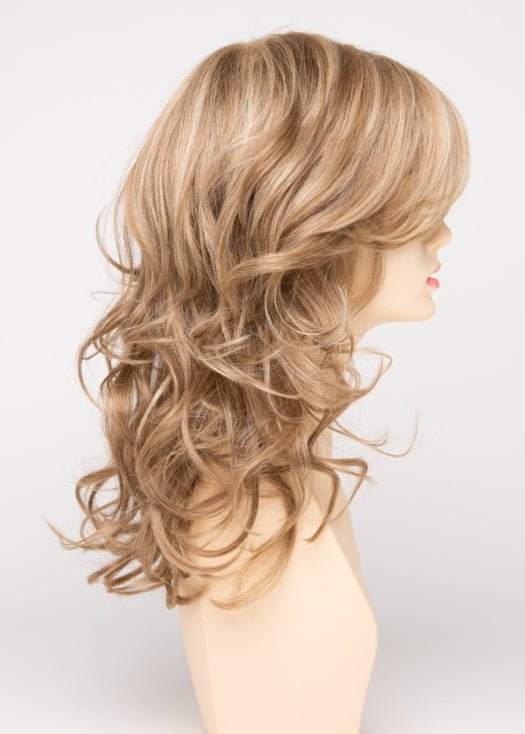 GINGER CREAM | Dark Beige Blonde underneath highlighted on top with Light Beige Blonde