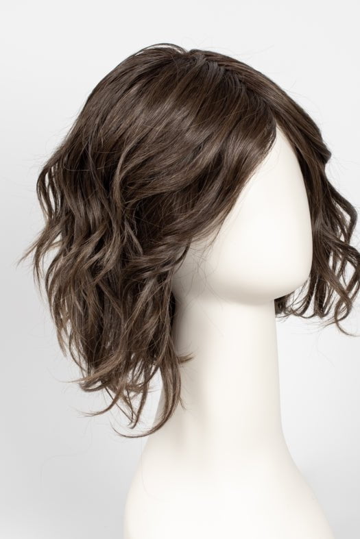 RL8/12SS ICED MOCHA | Medium Brown shaded with Dark Blonde
