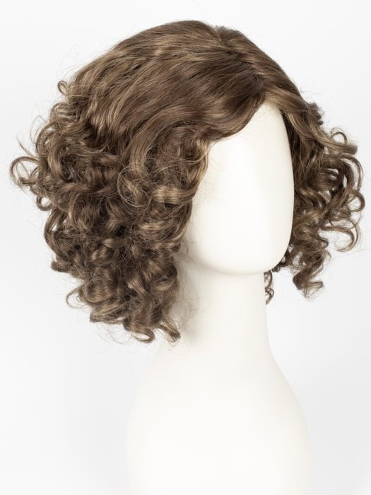 8RH14 MOUSSE CAKE | Medium Brown with 33% Medium Natural Blonde Highlights