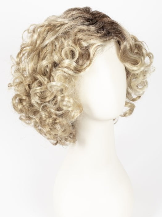 22F16S8 VENICE BLONDE | Light Ash Blonde and Light Natural Blonde Blend Shaded with Medium Brown