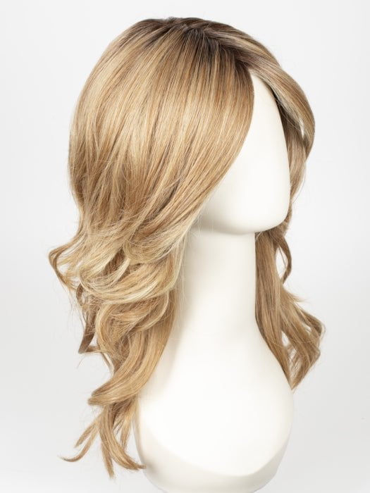 RL14/22SS SHADED WHEAT | Dark Blonde Evenly Blended with Platinum Blonde with Dark Roots