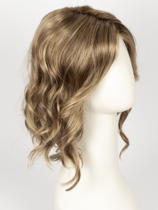 24BT18 ECLAIR | Dark Natural Ash Blonde & Light Gold Blonde Blend with Light Gold Blonde Tips