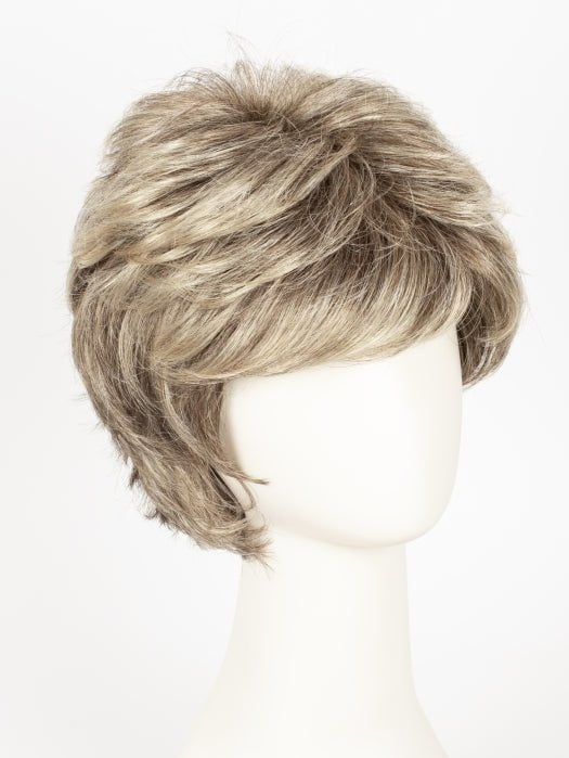 GL18-23 TOASTED PECAN | Ash Brown with Cool Blonde Highlights