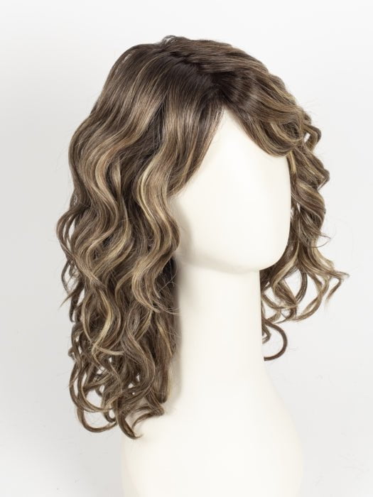 MC11SS BUTTER PECAN | Medium Brown with Golden Blonde Highlights