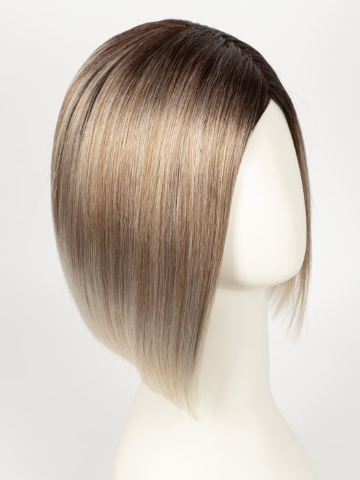 MELTED-MARSHMALLOW | Subtly warm dark sandy blonde blend with medium brown roots and light ash blonde tips and highlights