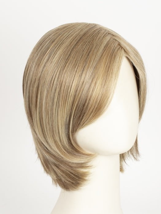RL16/88 PALE GOLDEN HONEY | Dark Natural Blonde Evenly Blended with Pale Golden Blonde