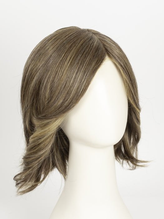 RL11/25 GOLDEN WALNUT | Medium Light Brown Evenly Blended with Medium Golden Blonde