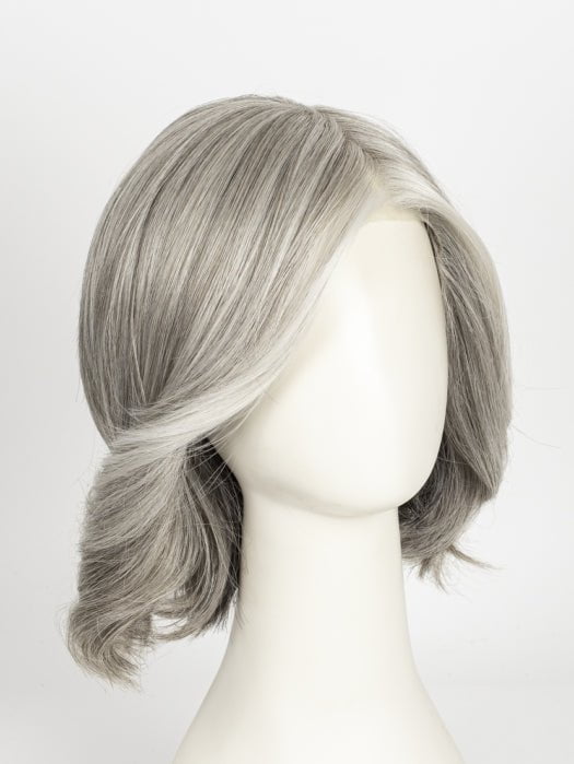 RL51/61 ICED GRANITA | Lightest Grey Progresses to a Deep Grey at the Nape