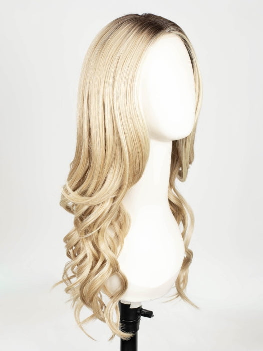 SS14/88 GOLDEN WHEAT | Medium Blonde streaked with Pale Gold Blonde highlights and Medium Brown roots
