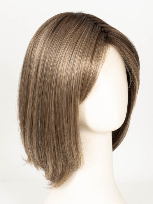 RL11/25SS SHADED HONEY PECAN | Chestnut Brown base blends into multi-dimensional tones of Brown and Golden Blonde