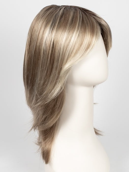 22F16S8 VENICE BLONDE | Light Ash Blonde and Light Natural Blonde Blend Shaded with Medium Brown