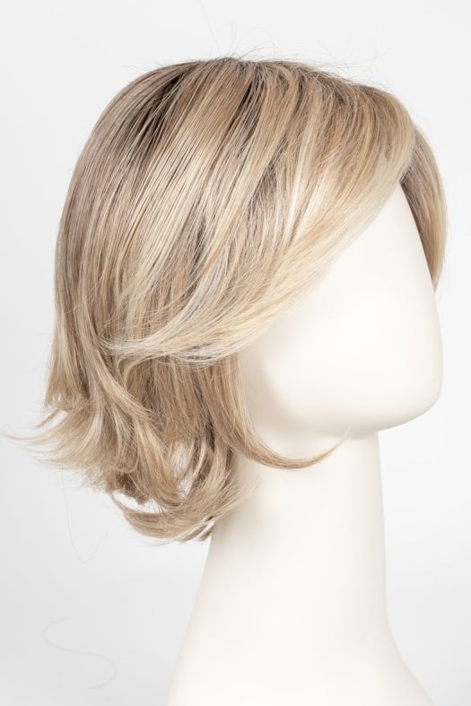 22F16S8 VENICE BLONDE | Light Ash Blonde and Light Natural Blonde Blend Shaded with Medium Brown