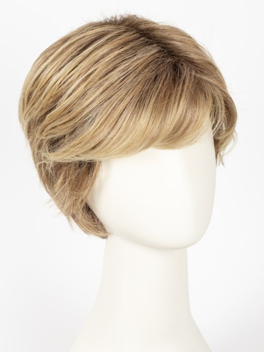 14/26S10 SHADED PRALINES N' CREAM | Light Gold Blonde & Medium Red-Gold Blonde Blend, Shaded with Light Brown