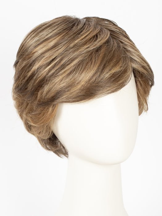 24BT18F BAVARIAN CREME | Dark Natural Ash Blonde & Light Gold Blonde Blend with Dark Natural Ash Blonde Nape