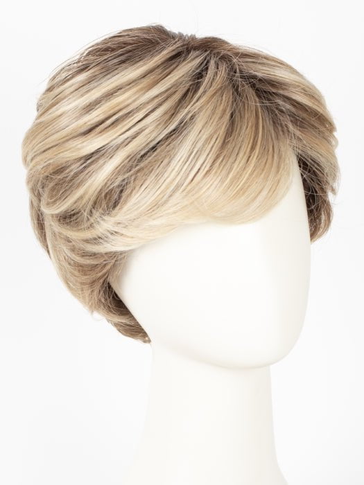 12FS8 SHADED PRALINE | Light Gold Brown, Light Natural Gold Blonde & Pale Natural Gold-Blonde Blend, Shaded with Medium Brown