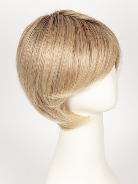27T613S8 SHADED SUN | Medium Red-Gold Blonde & Light Gold Blond Blend with Tips, Shaded with Dark Gold Brown