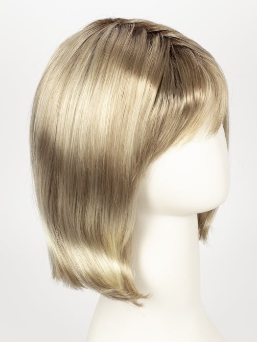 22F16S8 VENICE BLONDE | Light Ash Blonde and Light Natural Blonde Blend Shaded with Medium Brown