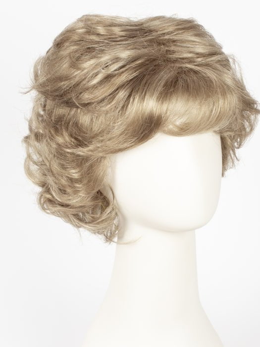 14/24 CREME SODA | Medium Natural-Ash Blonde & Light Natural Blonde Blend