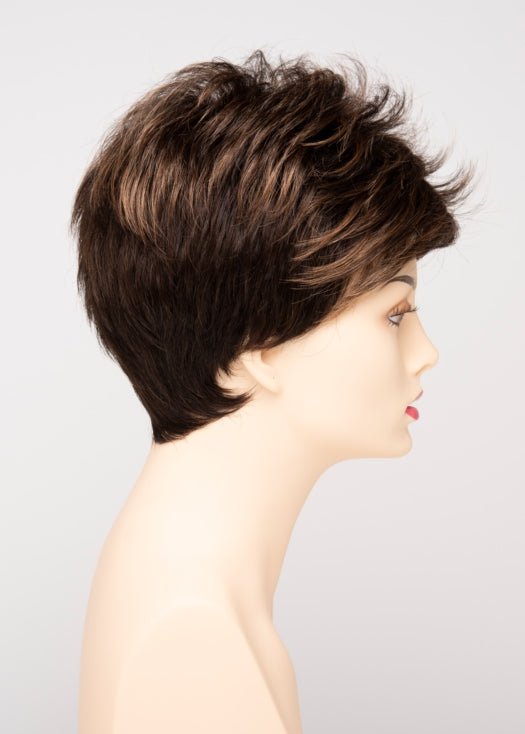 AMARETTO CREAM | Dark Brown roots with overall Medium Brown base with Honey Blonde highlights