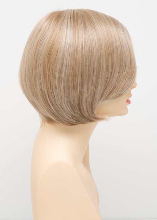 LIGHT BLONDE | 2 toned blend of Creamy Blonde with Champagne highlights