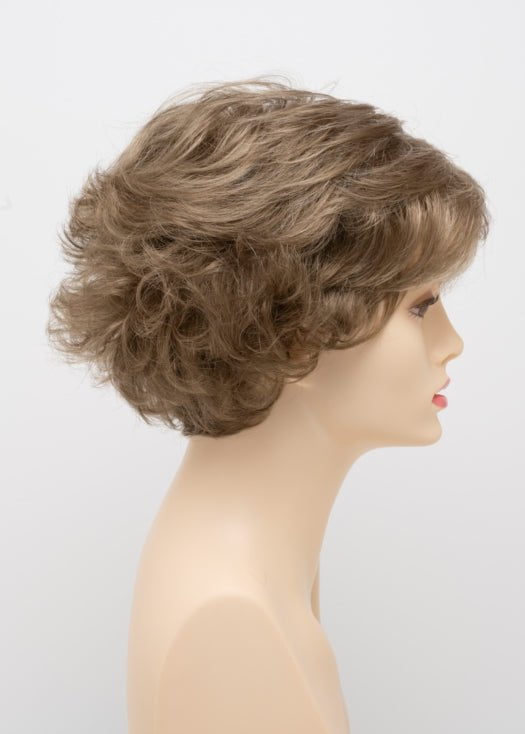 GINGER CREAM | Dark Beige Blonde underneath highlighted on top with Light Beige Blonde