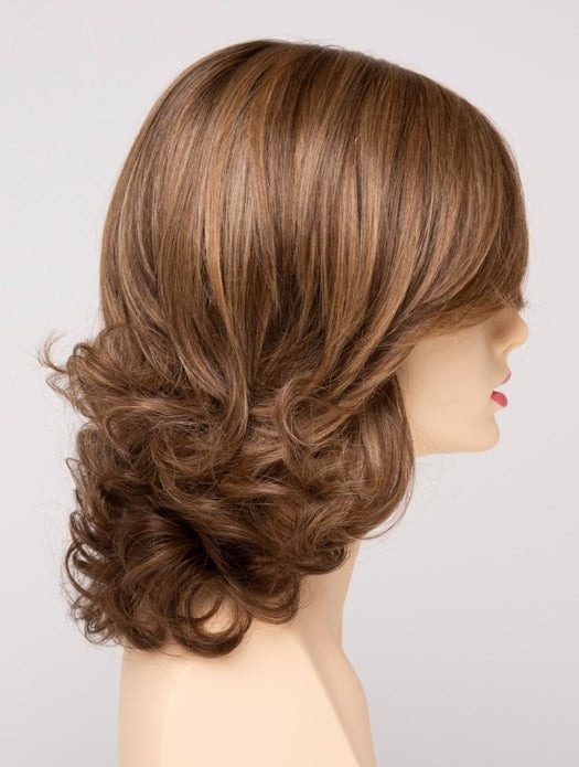 TOASTED SESAME |  Medium Brown roots with overall Warm Cinnamon base and Golden Blonde highlights