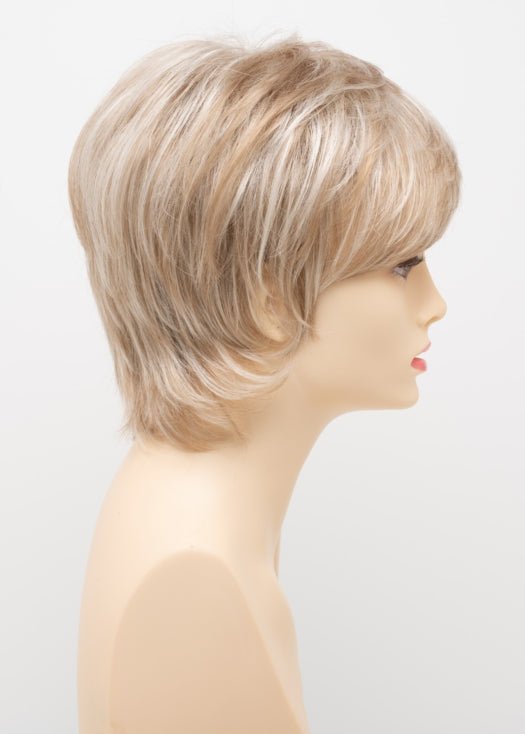 LIGHT BLONDE | 2 toned blend of Creamy Blonde with Champagne highlights