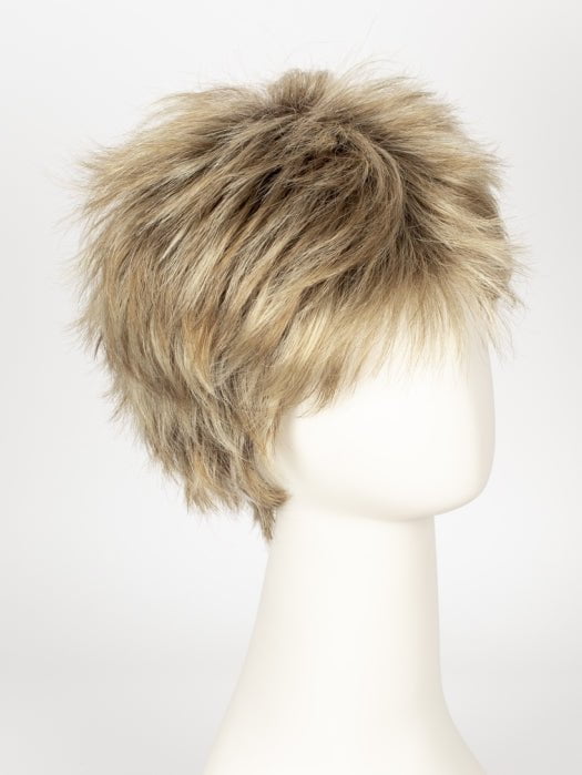 CREAMY-TOFFEE-R | Rooted Dark Blonde  Evenly Blended with Light Platinum Blonde and Light Honey Blonde