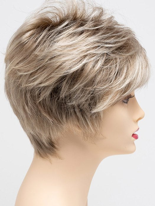 CHAMPAGNE SHADOW | Soft Dark Blonde with Platinum Highlights and Chestnut Roots